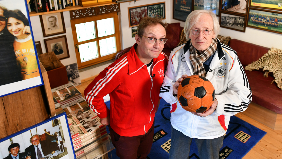 Rudi Gutendorf, Wigald Boning, History, TuS Koblenz, History of Football, Deutschland - Deine Fußballseele