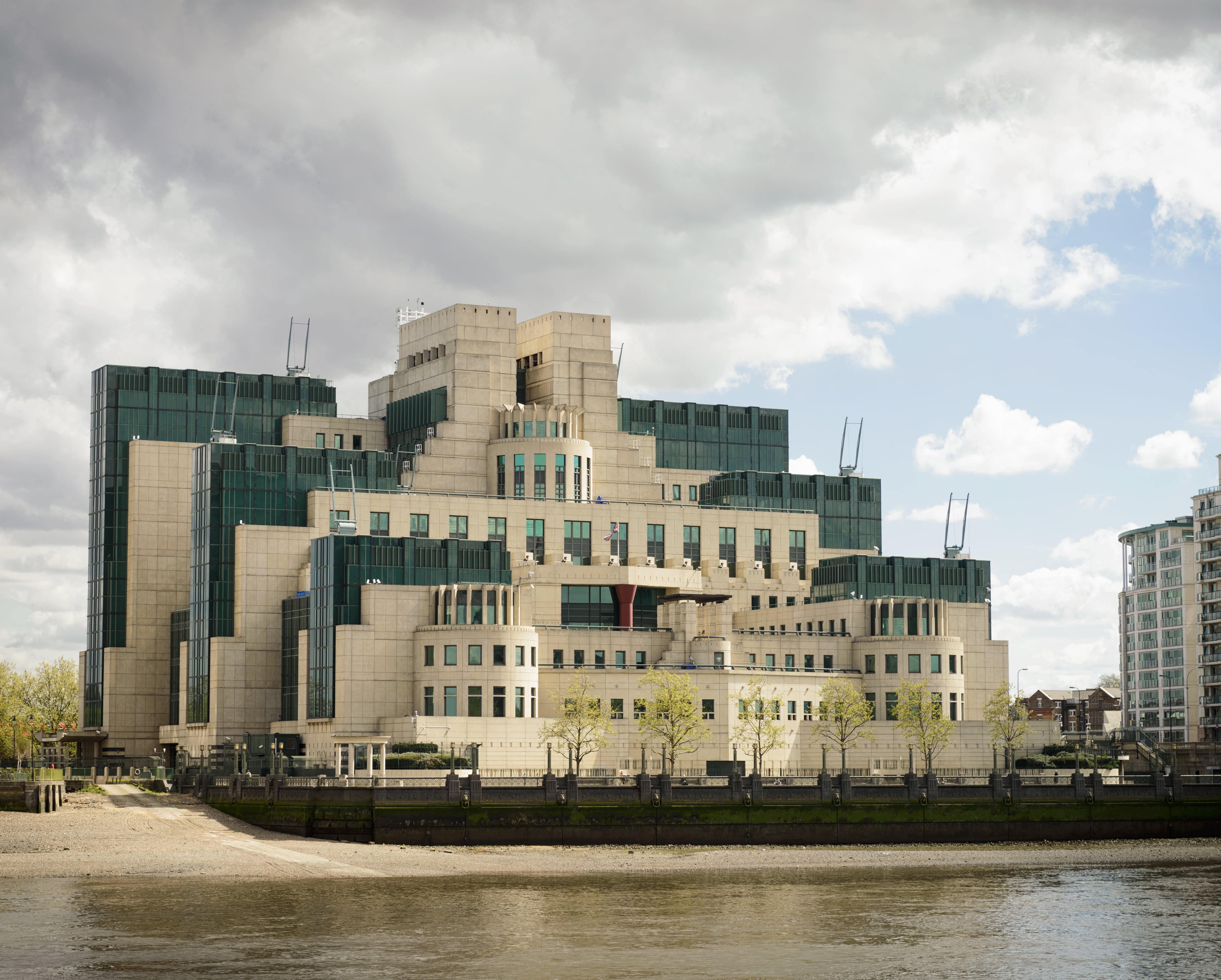 MI6